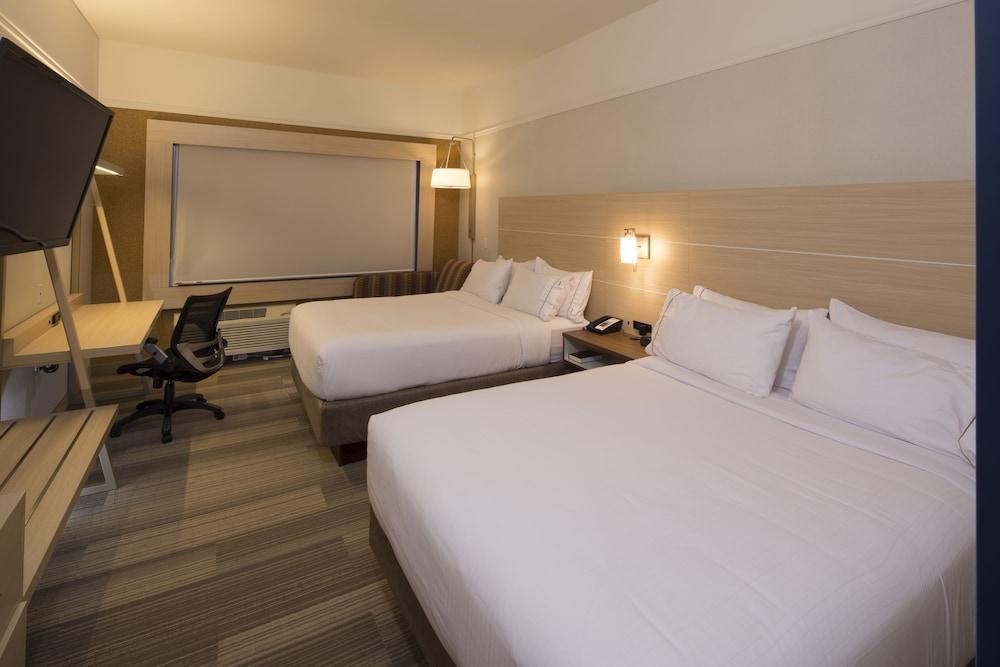Holiday Inn Express & Suites Alpena - Downtown By Ihg Exteriör bild
