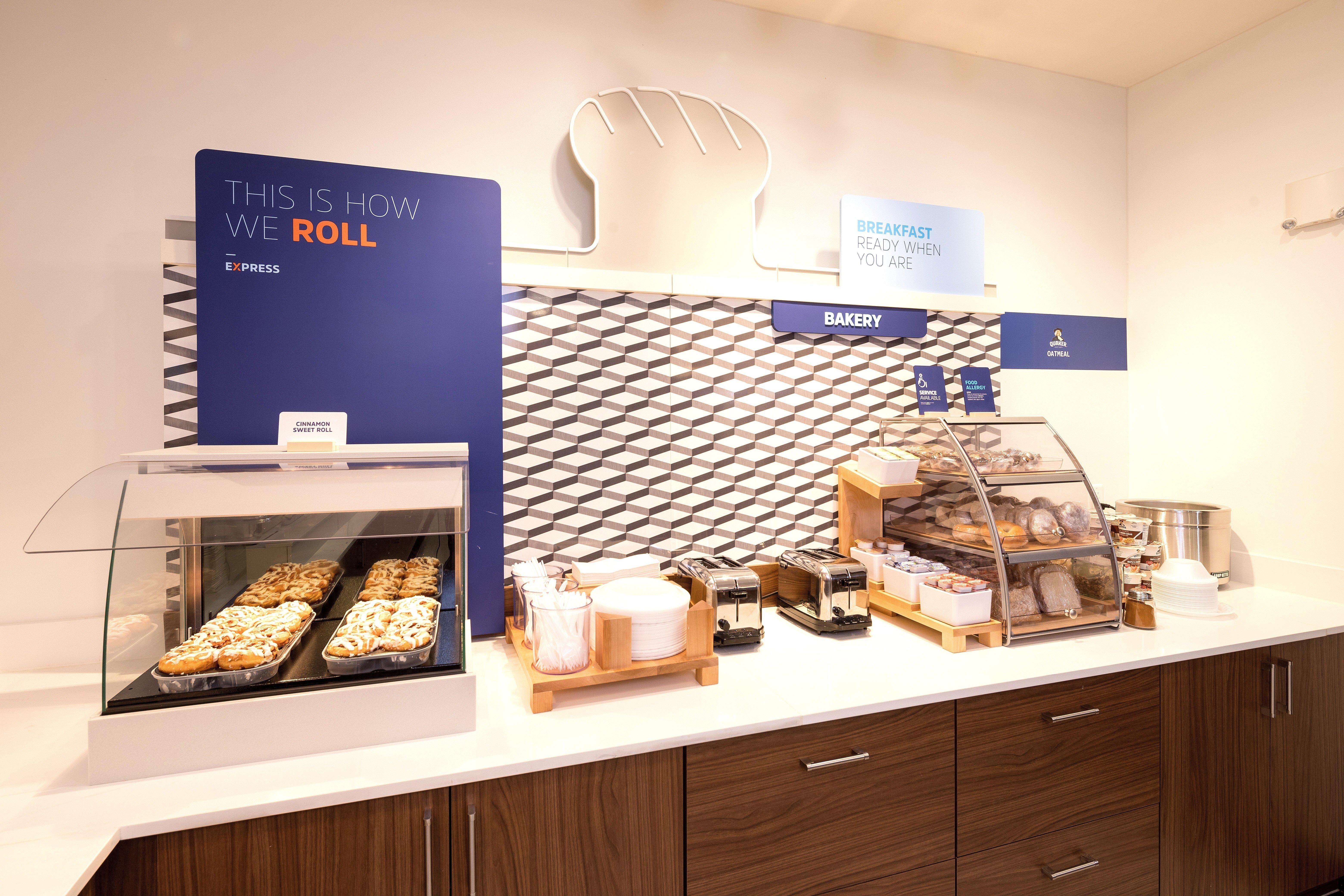 Holiday Inn Express & Suites Alpena - Downtown By Ihg Exteriör bild